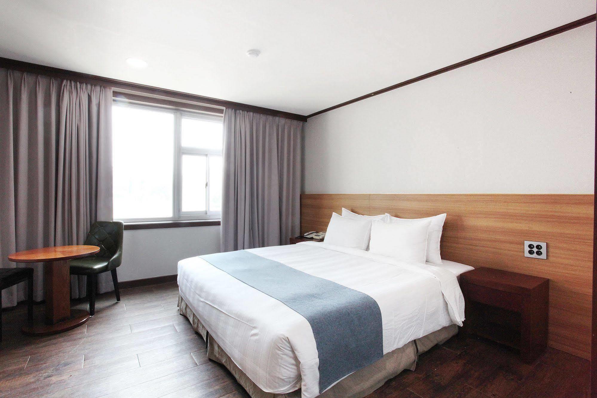 Noblesse Hotel Jeju by Eksteriør bilde