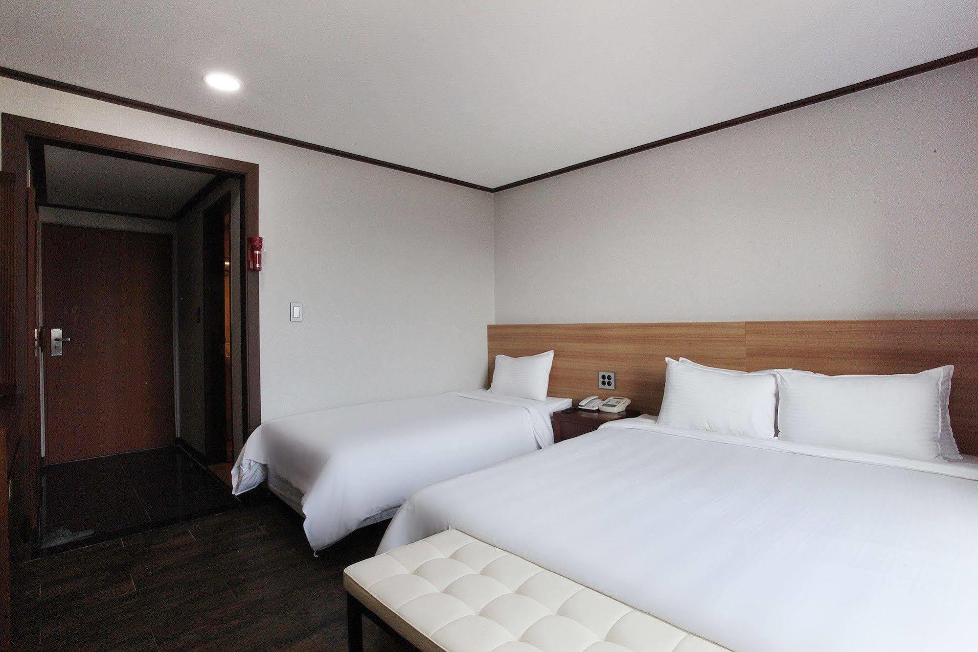 Noblesse Hotel Jeju by Eksteriør bilde